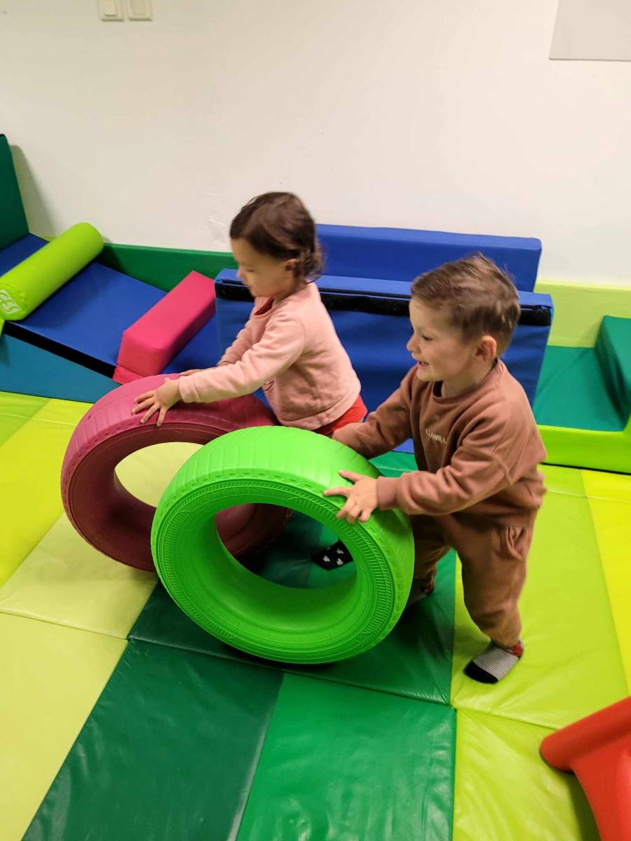 Atelier ludique parent enfant pour éveil à Toulon 83 dans le Var