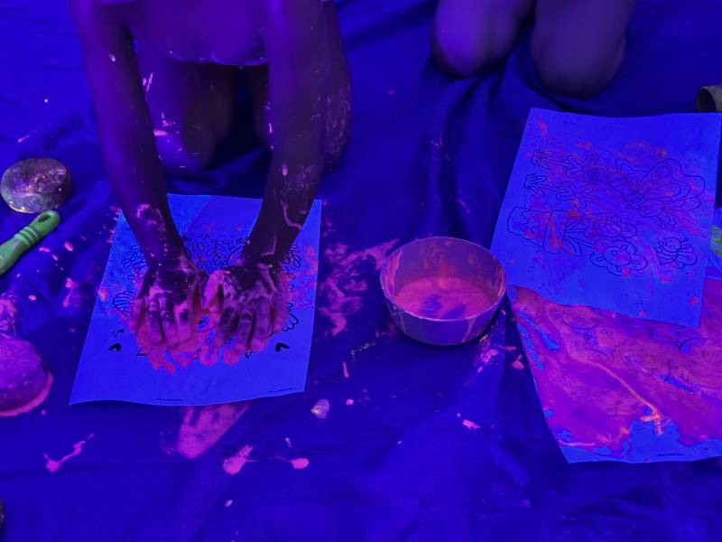 Atelier peinture comestible pour bébés près de Sanary