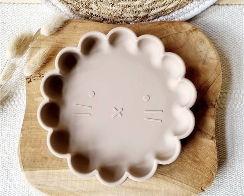 Couverts, assiettes, gourdes... tout pour les repas de bébé chez HEMA FAMILY à Six fours les plages dans le Var