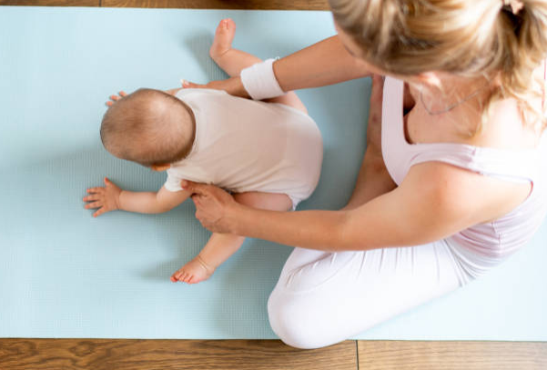 Atelier Bébé Yoga à Six fours les plages