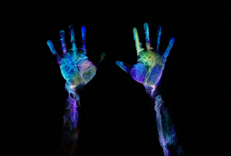 Atelier de body painting FLUO près de Toulon